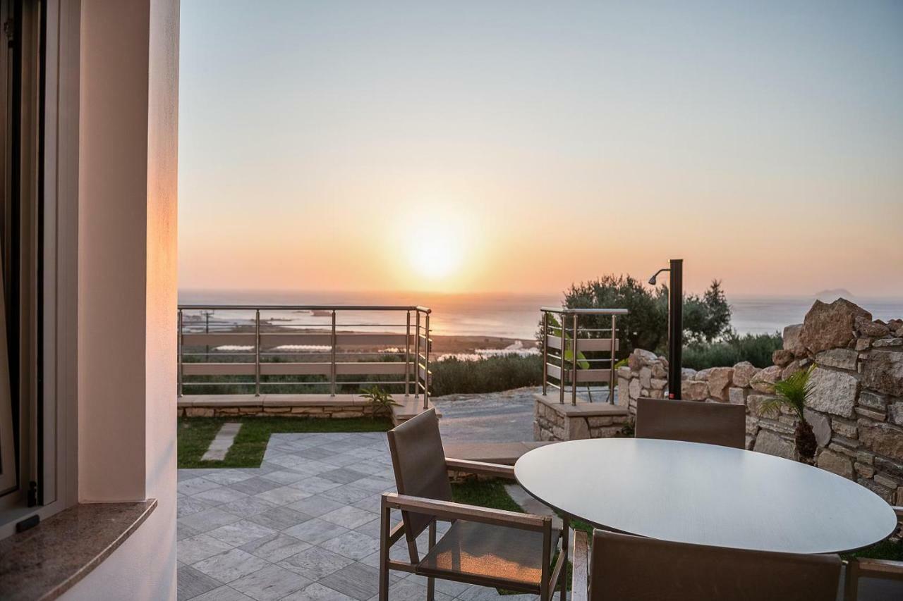 Magnolia Luxury Apartments Falasarna Buitenkant foto